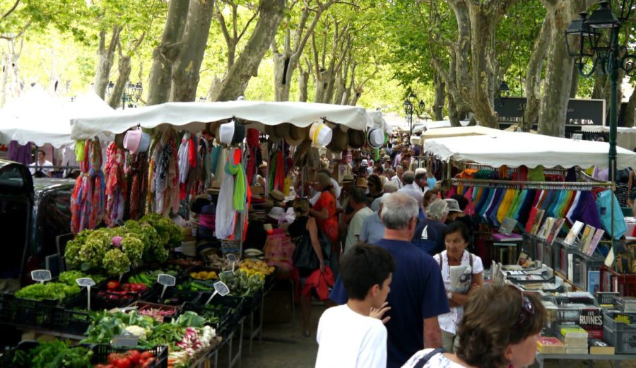 St Tropez Market Jpg