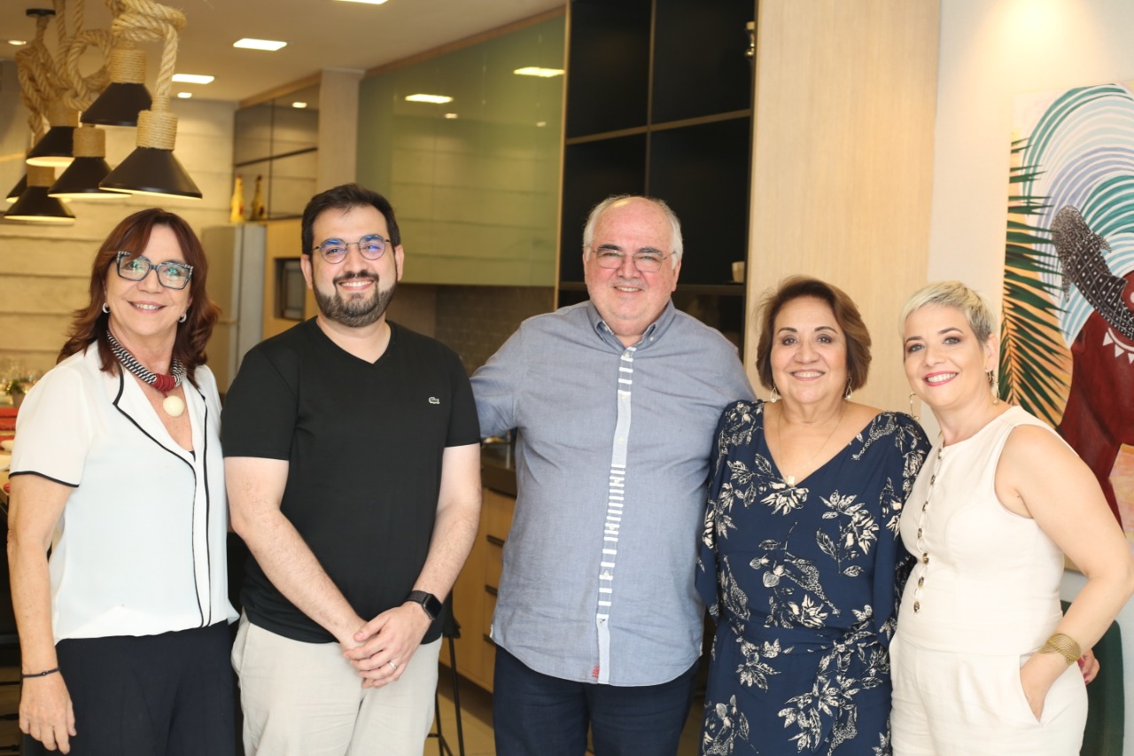 Lucia Wolff(gerente) Pasteur e Fernando Santos (sócios Diretores) e Fernanda Santos