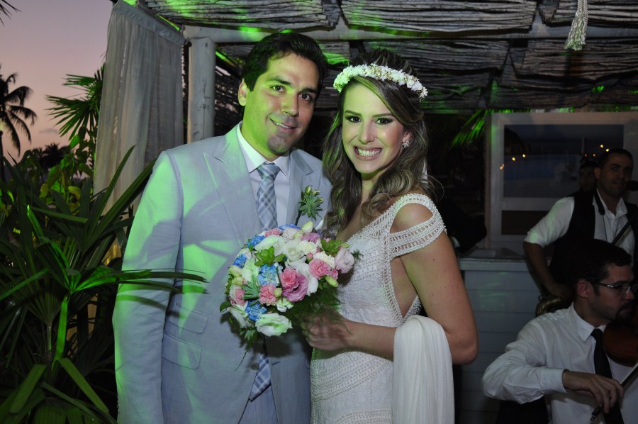 Por do sol romântico no casamento de Igor Araripe e Natália Viana