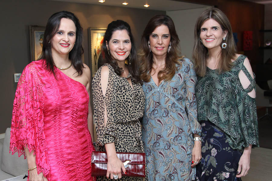 Adriana Miranda ,Cristiana Carneiro , Roseli Nogueira e Luciana Goyanna ...