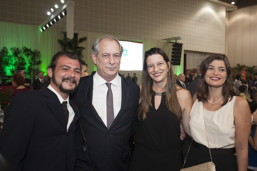 Cirinho Ciro Gomes Lia Ferreira Gomes e Livia Saboia