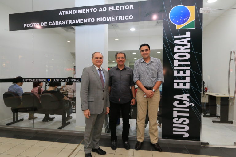 TRE inaugurou posto de atendimento no Shopping Del Paseo