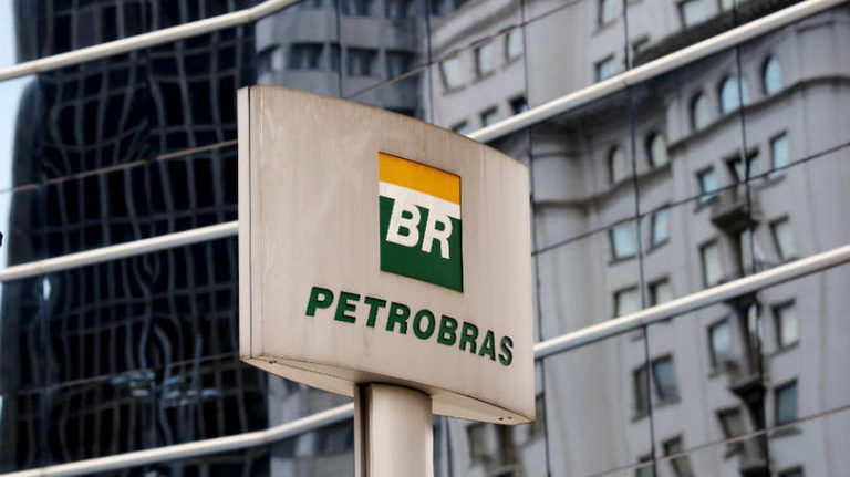 Petrobras reduz preço de combustíveis