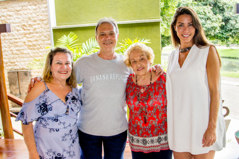 Nizoca Gurgel, José Carlos Pontes, Cibele Pontes E Fernanda Agnes (1)