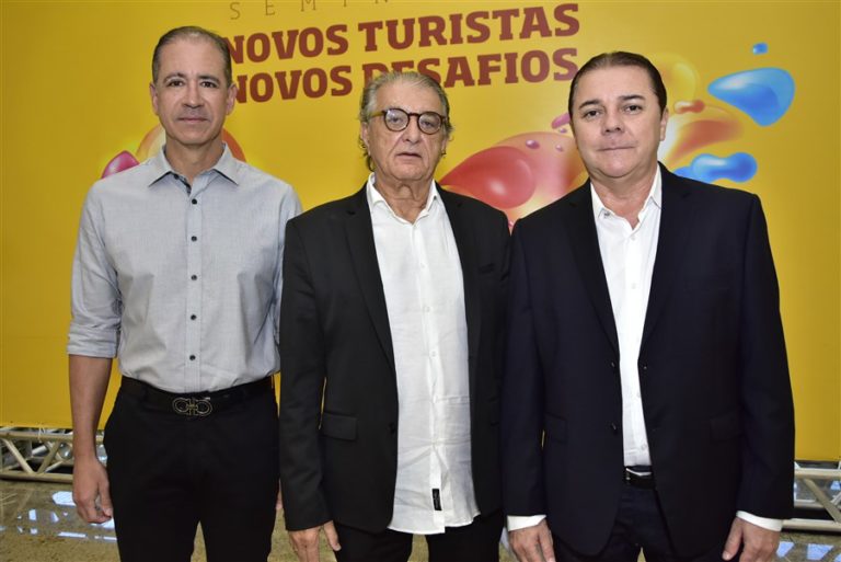 Regis Medeiros, Arialdo Pinho E Eliseu Barros