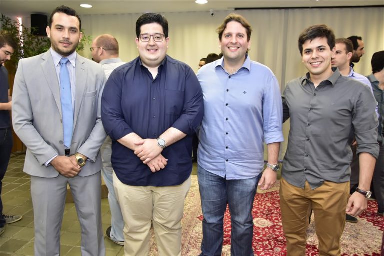 Valdemir Alves, Yuri Torquarto, Daniel Simões E Victor Florence