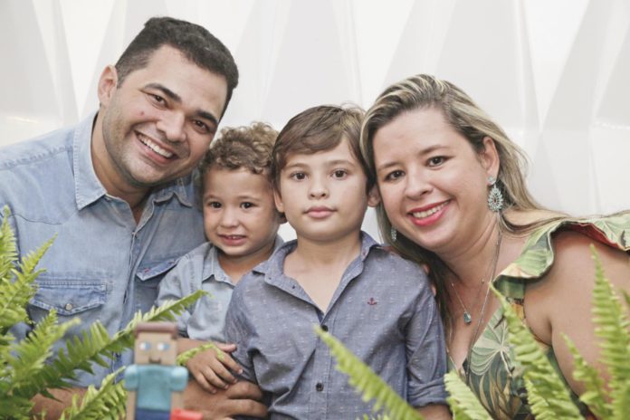 Jacob Mendes, Pedro Ximenes, Joao Victor Ximenes E Camila Ximenes