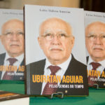 Biografia De Ubiratan Aguiar (1)