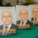 Biografia De Ubiratan Aguiar (2)