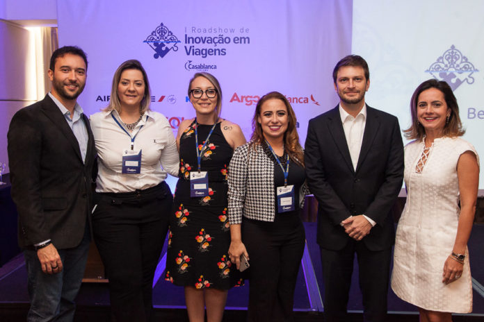 Fernão Loureiro, Luana Nogueira, Kamila Bounding, Camila Fernandes, Felipe Dias Lopes E Natália Abreu