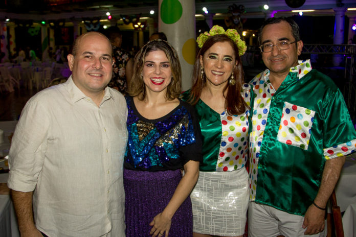 Roberto Claudio E Carol Bezerra, Fátima E Jardson Cruz (1)