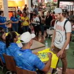 Sessão De Autógrafos Da Seleção De Volei De Praia 15