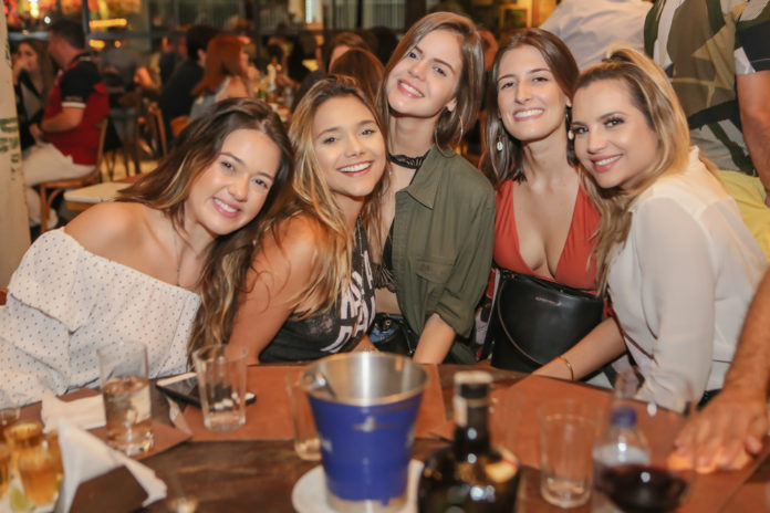 Elaine Martins, Paula Lima, Rafaela Barreira, Mona Raje E Elisangela Lima (4)