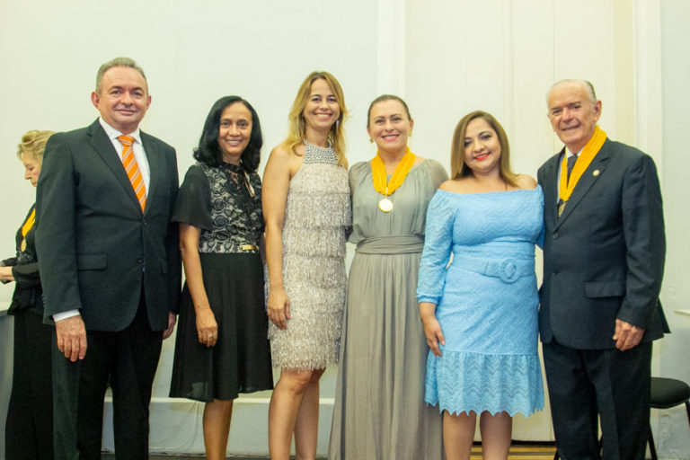 Júnior Bonfim, Elinalva Oliveira, Grecianny Cordeiro, Celma Prata, Angélica Sampaio E Seridião Montenegro (1)