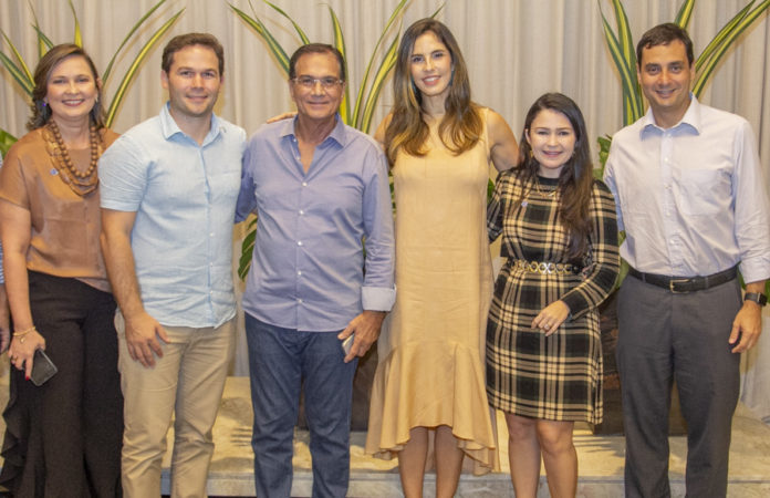 Renata Santiago, Fábio Albuquerque, Beto Studart, Marília Fiuza, Darla Lopes E Luiz Trotta (2)