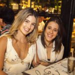 Larissa Muller E Livia Timbo