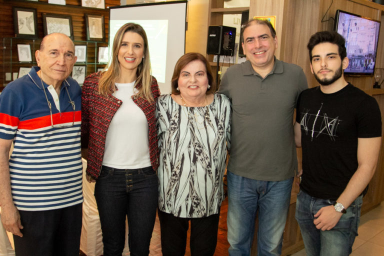 Tarcísio Melo, Susana Fiuza, Solange Pinheiro, Breno E João Victor Melo (2)