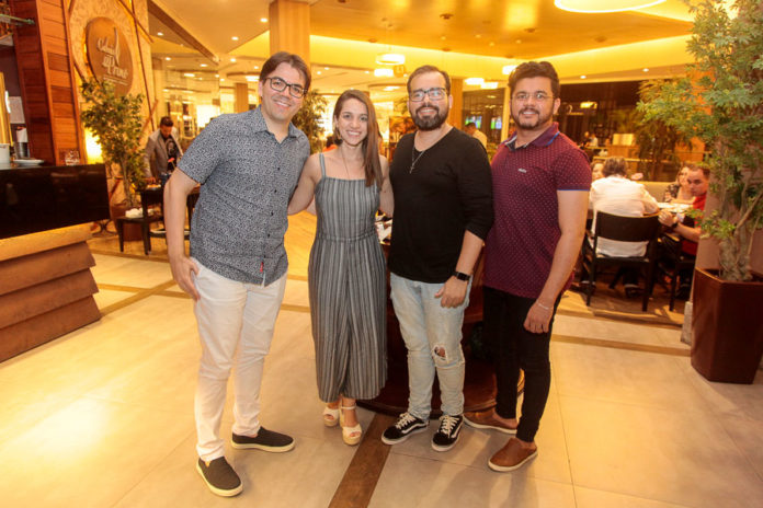 Gustavo Rocha, Andréia Nery, Mateus Valente E Weskley Soares 2 21