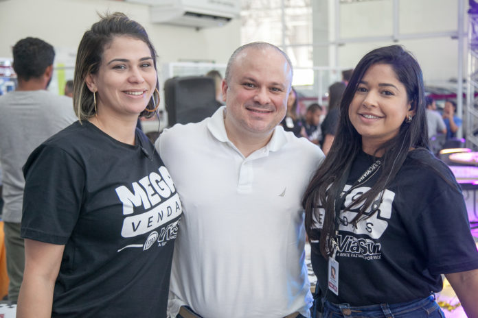 Flaviene Galvão, Clessio Martins E Priscila Guerra