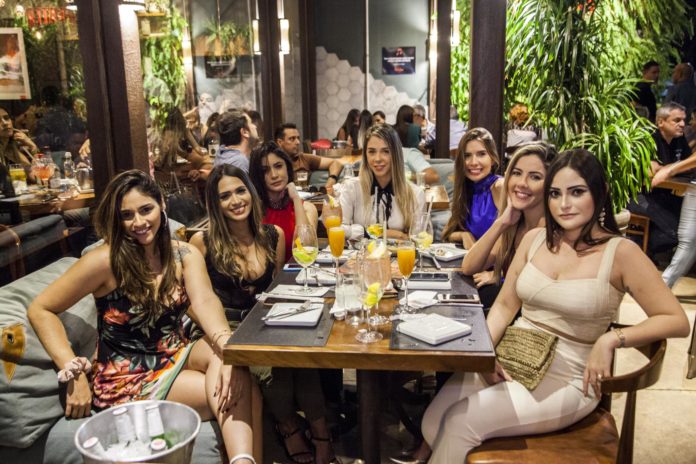 Vitoria Mendonça, Jessica Sampaio, Brena Vasconcelos, Angelica Melo, Isabele Rodrigues E Natalia Miranda (1)