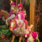 Exposição Agulha De Ouro   Barbie (4)