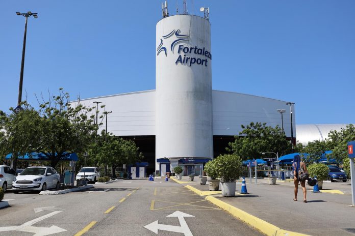 Aeroporto De Fortaleza (2)