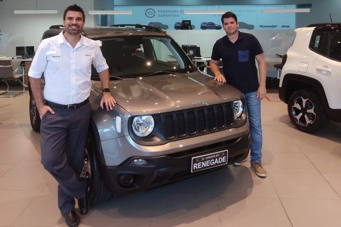 Tiago Rocha, Da Jeep, E Newton Basto