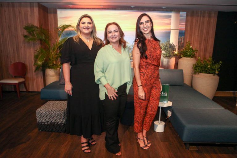 Poliana Nobre, Andréa Coelho E Gabriela Morais(10)