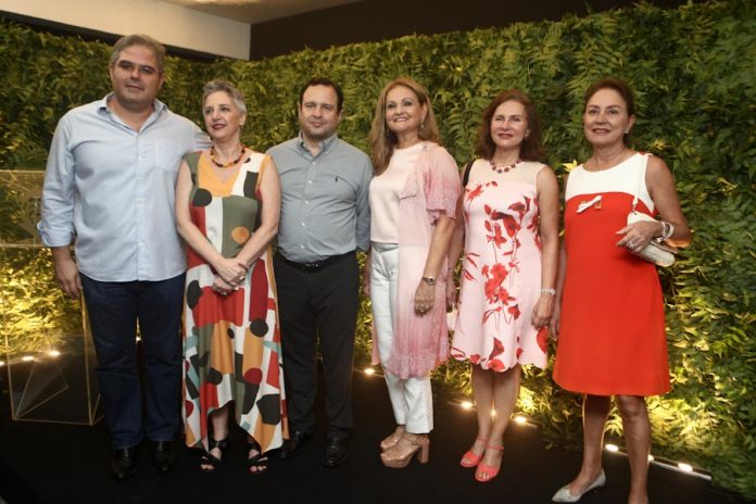 Edson Queiroz Neto, Regina Teixeira Barros, Igor Barroso, Lenise Queiroz, Renata Jereissati E Paula Frota (3)