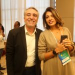 Mauro Costa E Larissa Amaral