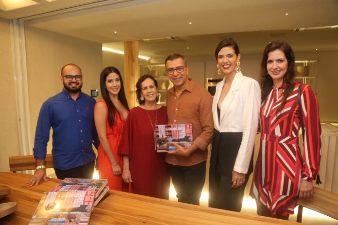 Victo Alves, Joana Figueiredo, Neuma Figueiredo, Pedro Ariel, Emil,y Sampaio E Sara Aragão