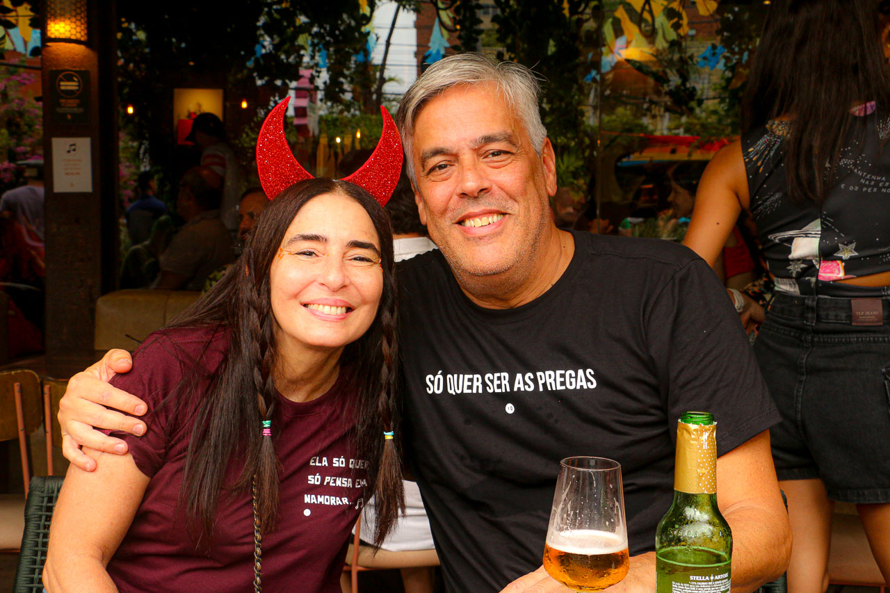 Antônio Pequeno E Vladia Freitas