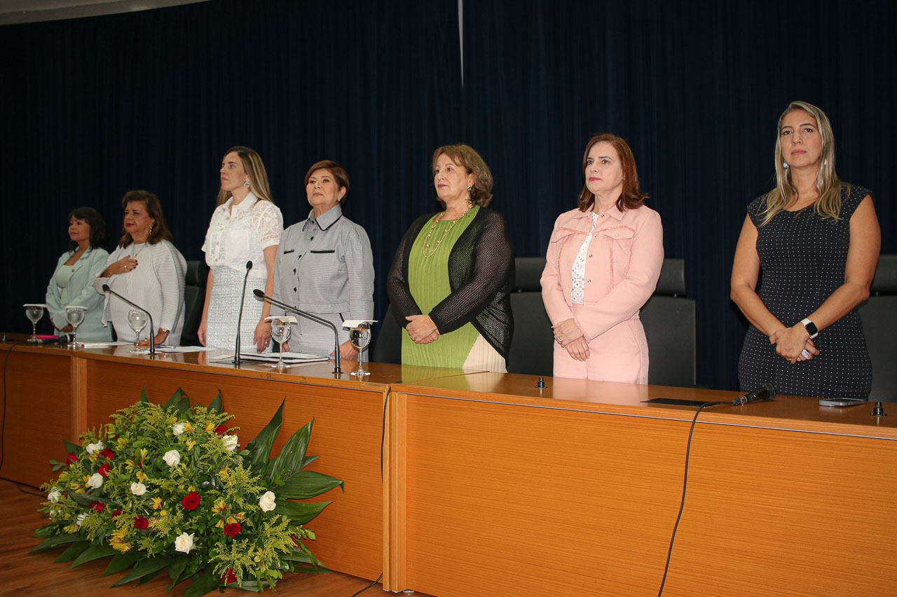 Alece Concede Título De Cidadã Cearense A Luiza Helena Trajano E Anette De Castro (11)