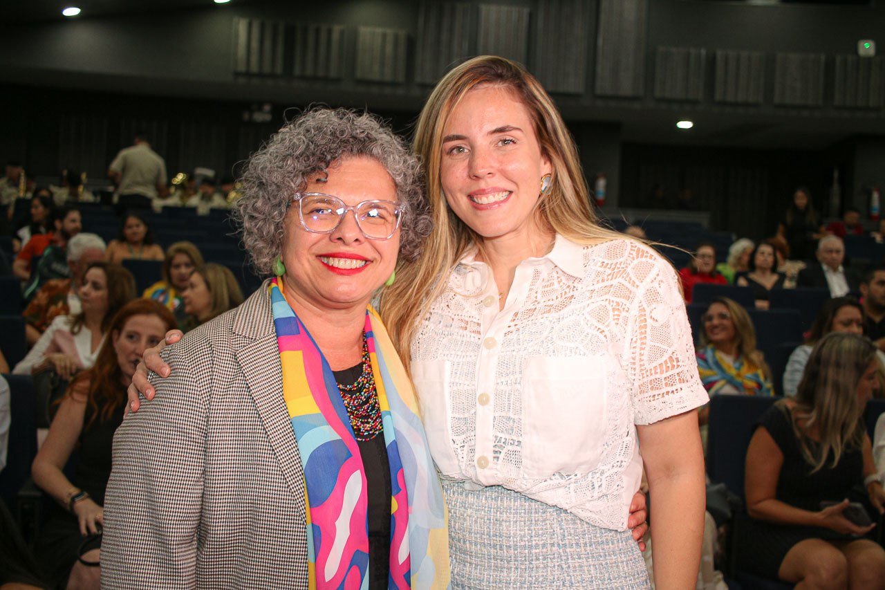 Alece Concede Título De Cidadã Cearense A Luiza Helena Trajano E Anette De Castro (15)