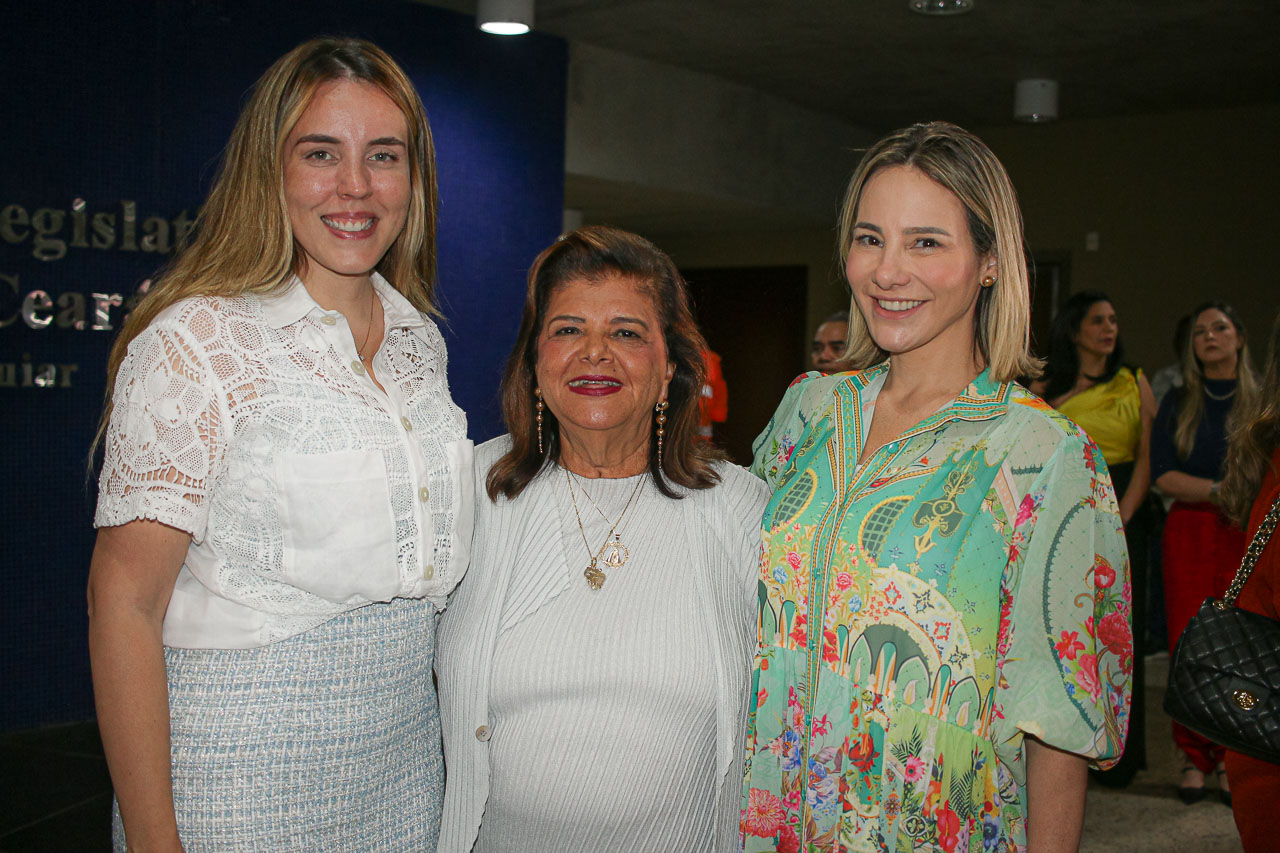 Jade Romero Luiza Helena Trajano E Gaida Dias